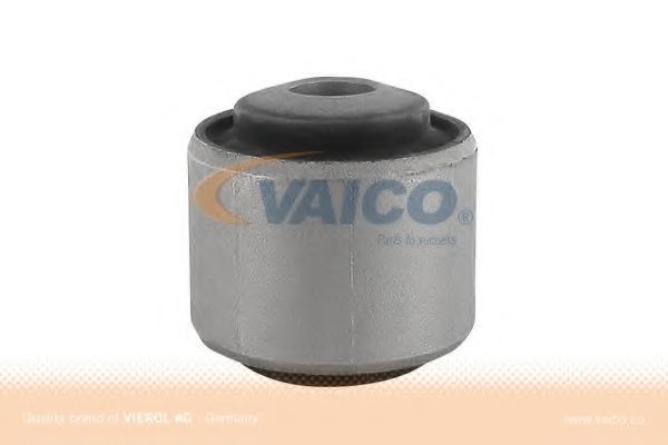 Сайлентблок рычага VAICO V30-7446