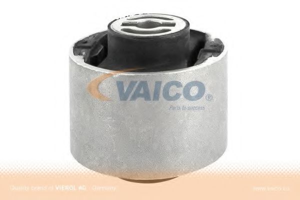Сайлентблок рычага VAICO V40-0576