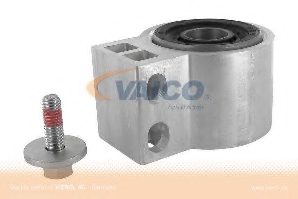Сайлентблок рычага VAICO V40-1064