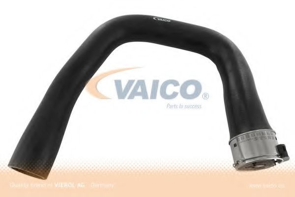 Патрубок наддува VAICO V40-1361