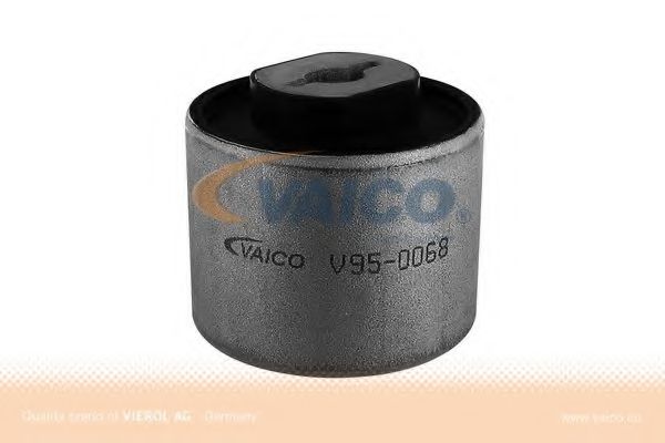 Сайлентблок задней балки VAICO V95-0068