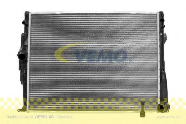 Радиатор охлаждения двигателя VEMO V20-60-0007