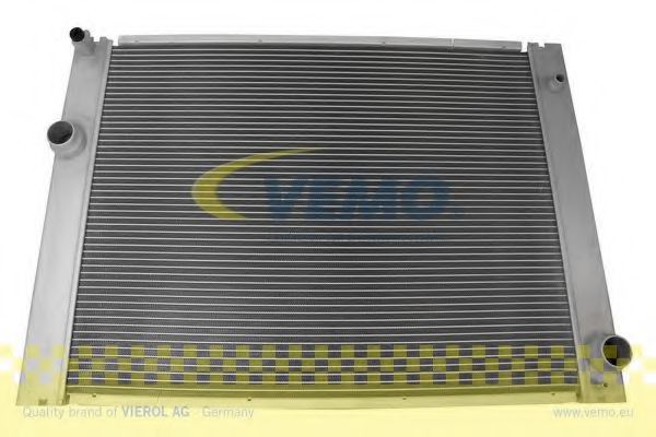 Радиатор охлаждения двигателя VEMO V20-60-1523