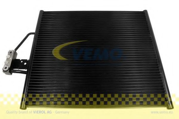 Радиатор кондиционера VEMO V20-62-1008
