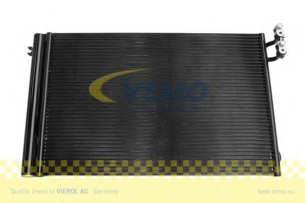 Радиатор кондиционера VEMO V20-62-1013