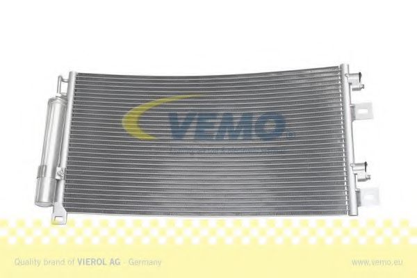 Радиатор кондиционера VEMO V20-62-1021
