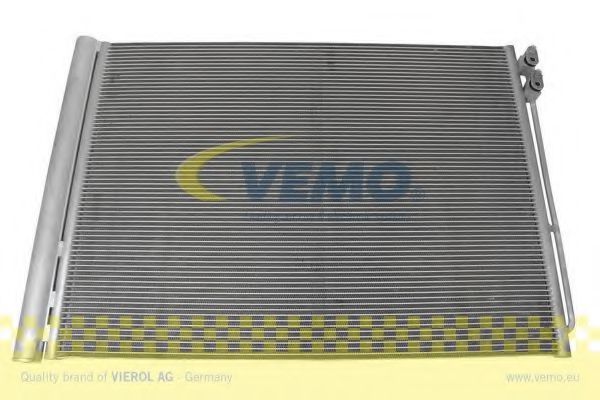 Радиатор кондиционера VEMO V20-62-1027