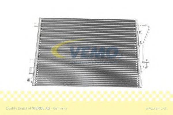 Радиатор кондиционера VEMO V21-62-0001
