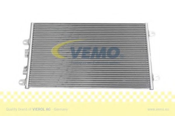 Радиатор кондиционера VEMO V24-62-0008