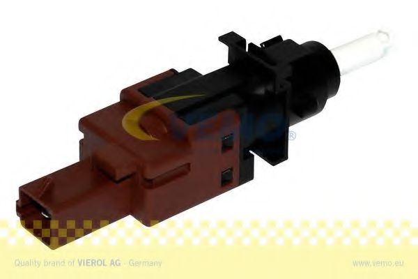 Выключатель, привод сцепления (Tempomat) VEMO V24-73-0009