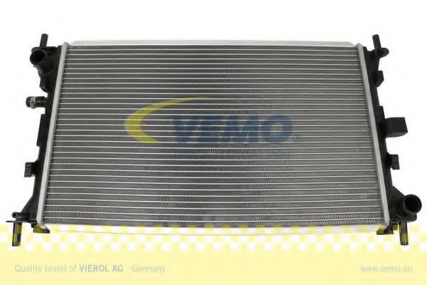 Радиатор охлаждения двигателя VEMO V25-60-0004