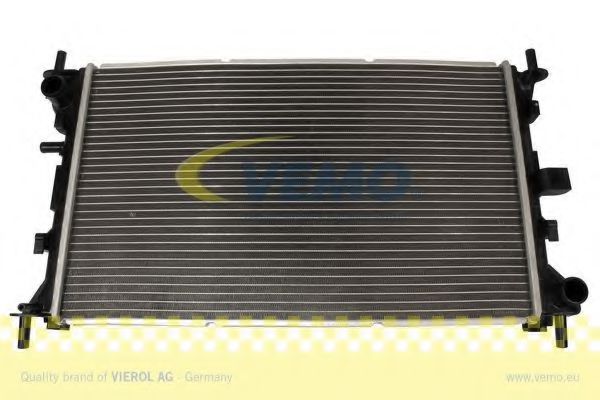 Радиатор охлаждения двигателя VEMO V25-60-0010