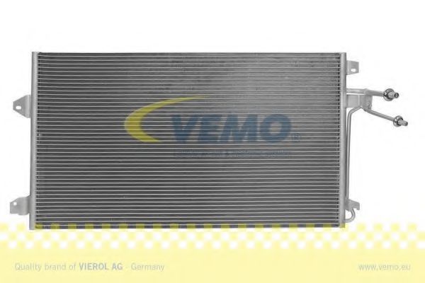 Радиатор кондиционера VEMO V25-62-0022
