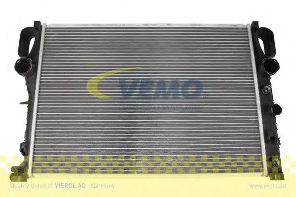 Радиатор охлаждения двигателя VEMO V30-60-1278