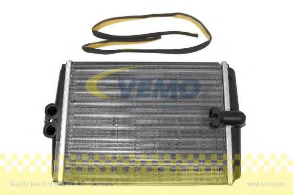 Радиатор печки VEMO V30-61-0011