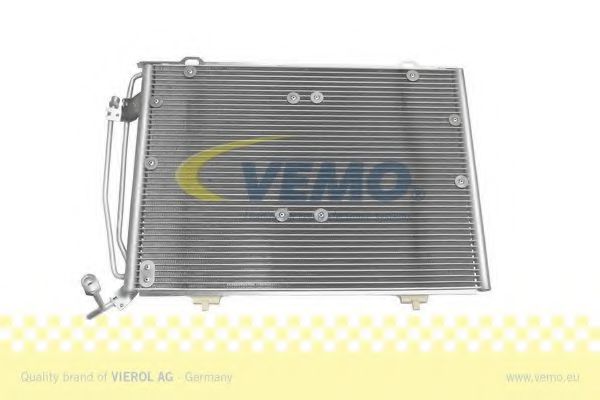 Радиатор кондиционера VEMO V30-62-1021