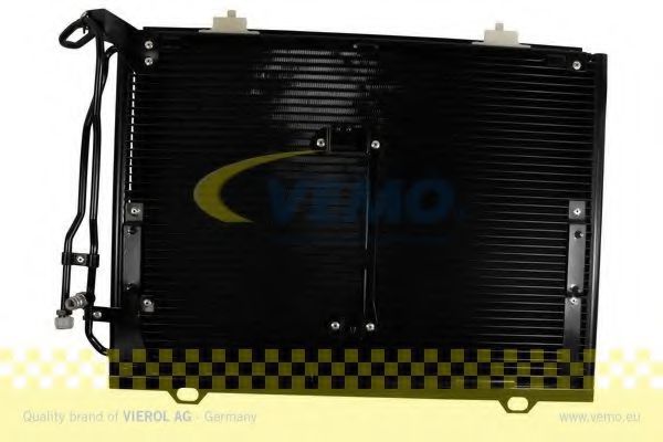 Радиатор кондиционера VEMO V30-62-1023