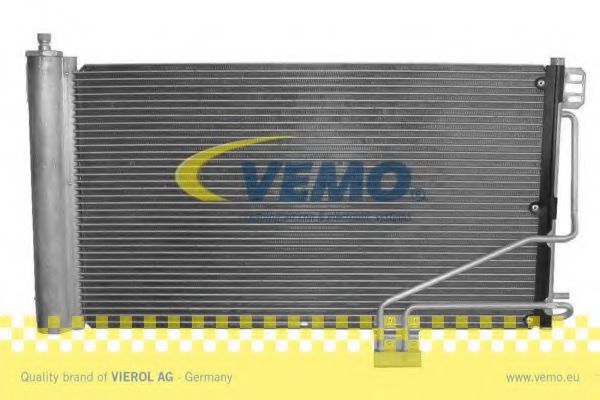 Радиатор кондиционера VEMO V30-62-1024