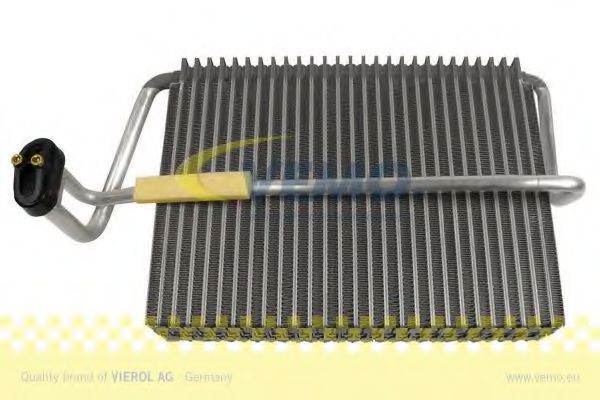 Испаритель кондиционера VEMO V30-65-0010