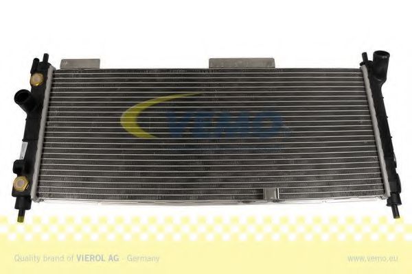 Радиатор охлаждения двигателя VEMO V40-60-2076