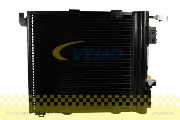 Радиатор кондиционера VEMO V40-62-0003