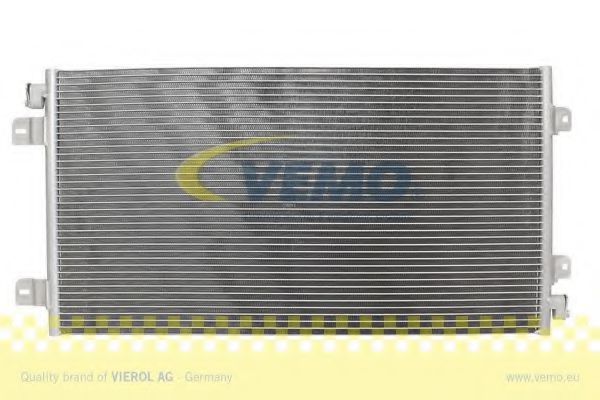 Радиатор кондиционера VEMO V40-62-0037