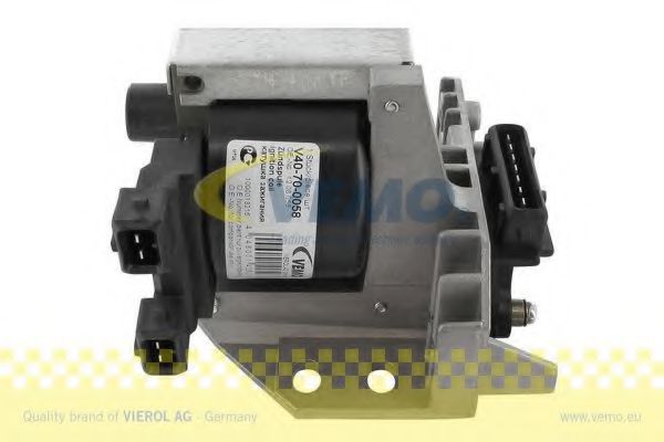 Катушка зажигания VEMO V40-70-0058