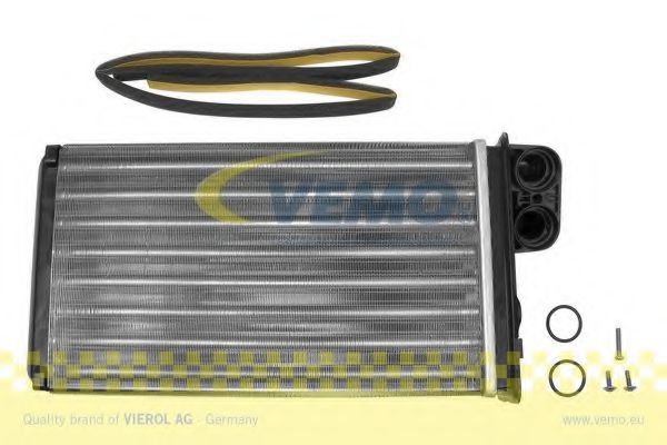 Радиатор печки VEMO V46-61-0008