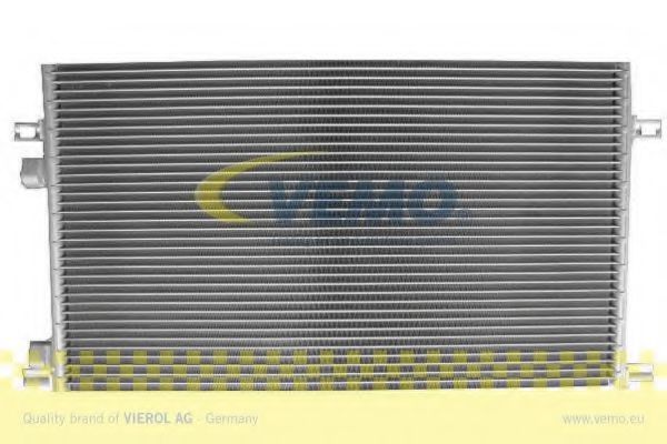 Радиатор кондиционера VEMO V46-62-0003