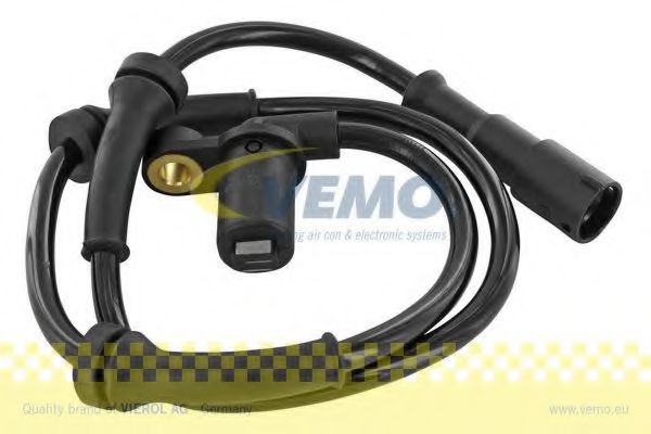 Датчик АБС VEMO V46-72-0017