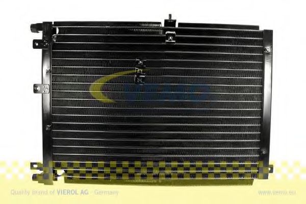 Радиатор кондиционера vemo V50-62-0002