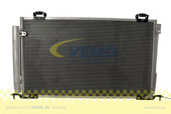 Радиатор кондиционера VEMO V70-62-0007