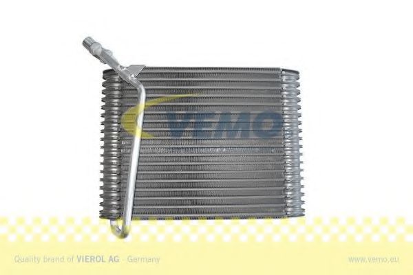 Испаритель кондиционера VOLVO 9 470 137