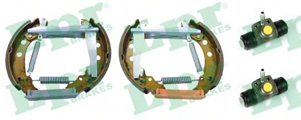 Тормозные колодки барабанные LPR OEK122