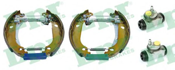 Тормозные колодки барабанные LPR OEK209