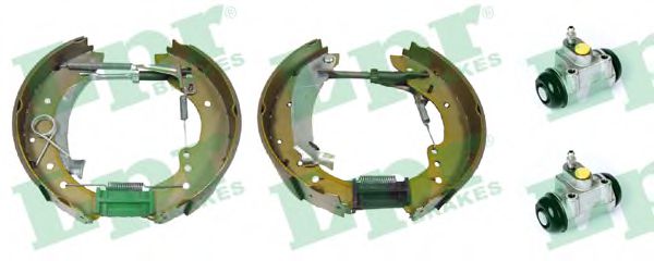Тормозные колодки барабанные LPR OEK349