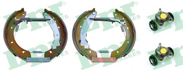 Тормозные колодки барабанные LPR OEK367