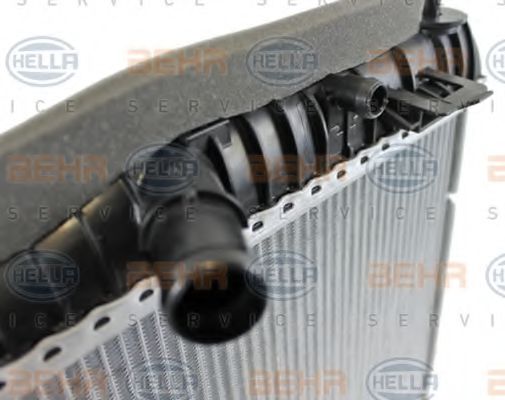 Радиатор охлаждения двигателя BEHR/HELLA 8MK 376 701-641 Радиатор охлаждения двигателя BEHR/HELLA 8MK 376 701-641