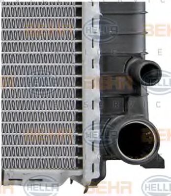 Радиатор охлаждения двигателя BEHR/HELLA 8MK 376 711-151 Радиатор охлаждения двигателя BEHR/HELLA 8MK 376 711-151