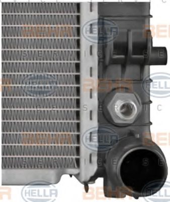 Радиатор охлаждения двигателя BEHR/HELLA 8MK 376 716-331 Радиатор охлаждения двигателя BEHR/HELLA 8MK 376 716-331
