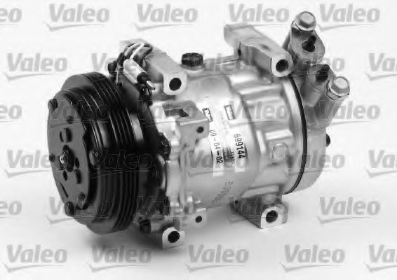 Компрессор кондиционера VALEO 699144