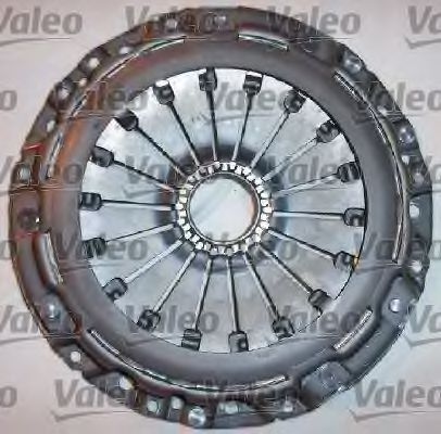 Комплект сцепления VALEO 821226 Комплект сцепления VALEO 821226