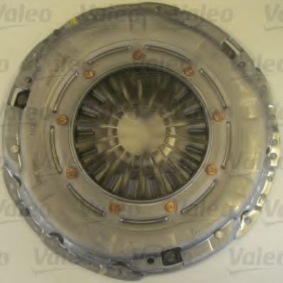 Комплект сцепления VALEO 826785 Комплект сцепления VALEO 826785