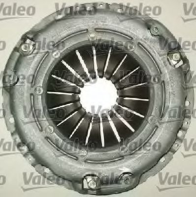 Комплект сцепления VALEO 834028 Комплект сцепления VALEO 834028