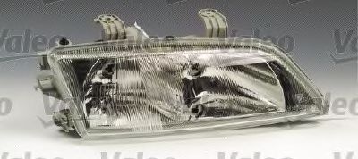 Основная фара Nissan/Infiniti 260602F901