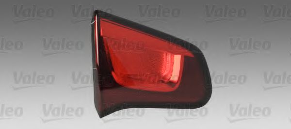 Облицовка заднего фонаря VALEO 043951