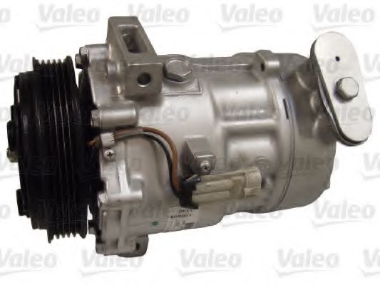 Компрессор кондиционера VALEO 813682