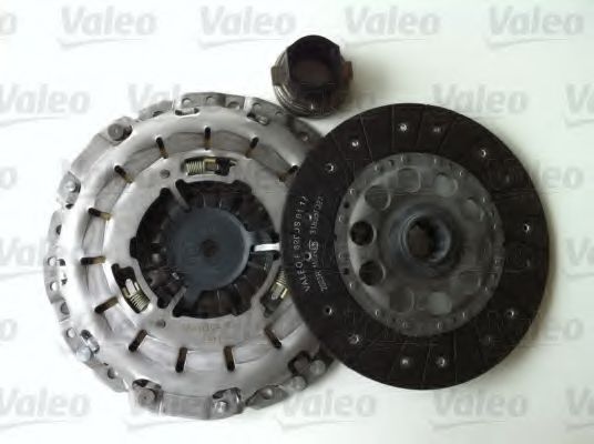 Комплект сцепления VALEO 826643 Комплект сцепления VALEO 826643