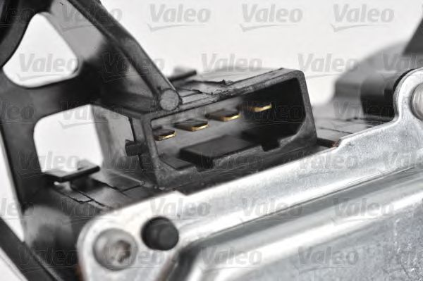 Двигатель стеклоочистителя VALEO 404637