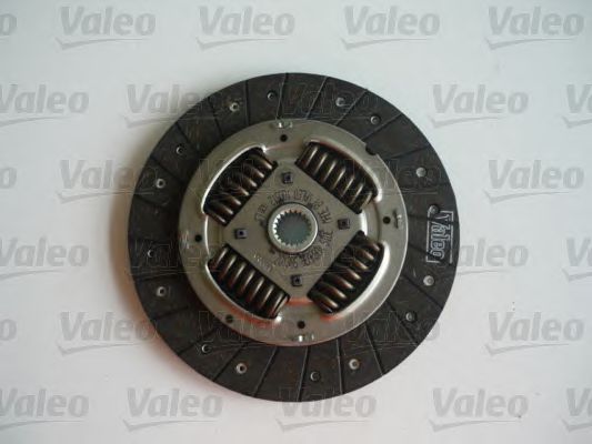 Комплект сцепления VALEO 826702 Комплект сцепления VALEO 826702
